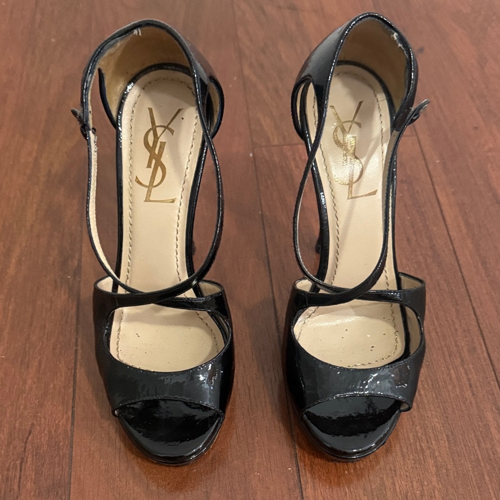 Yves Saint Laurent Black Patent Leather Strappy Heels 35 $1290